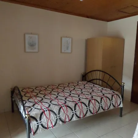 Lägenhet An Entire Studio- Farida-free Parking-wifi