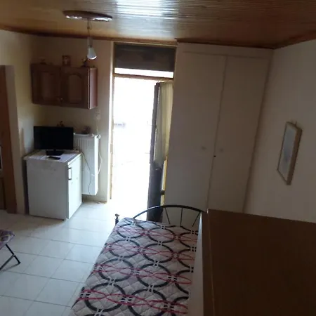 An Entire Studio- Farida-free Parking-wifi